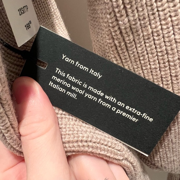 Aritzia NWT turtleneck Maclean merino wool dress - Heather trace in XXS - Picture 2 of 7